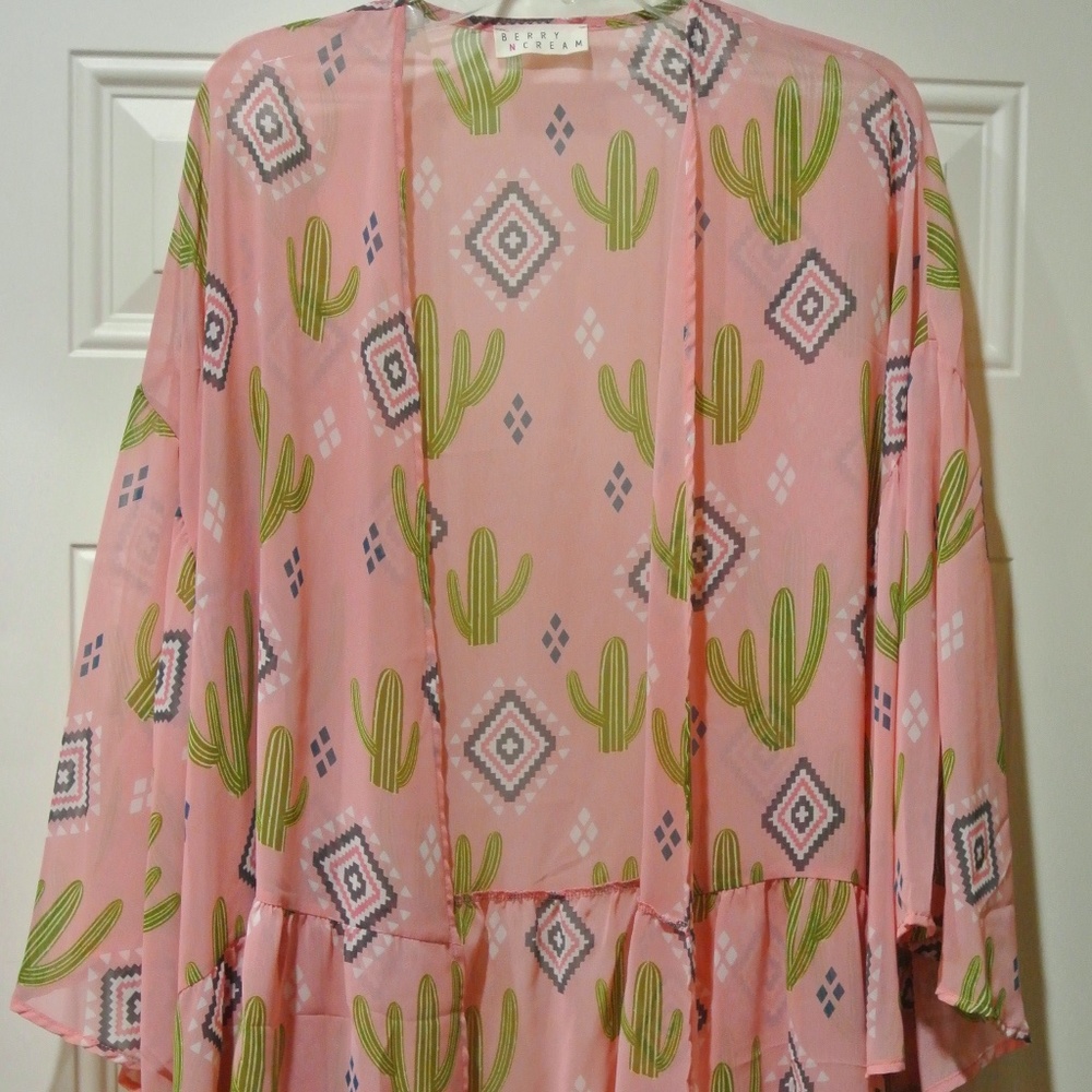 Women's 2x Dusty Rose Cactus and Aztec design Kimono